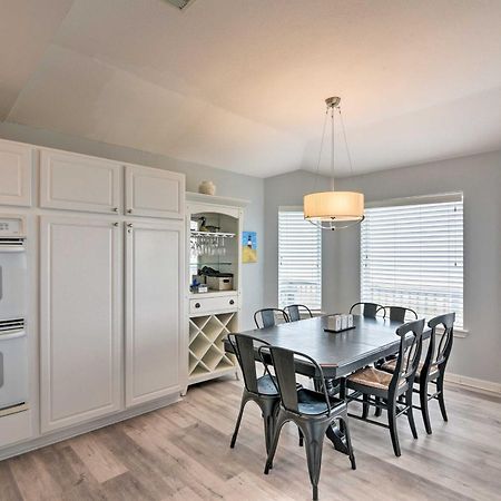 Oceanfront Galveston Home - Walk To Beach! מראה חיצוני תמונה