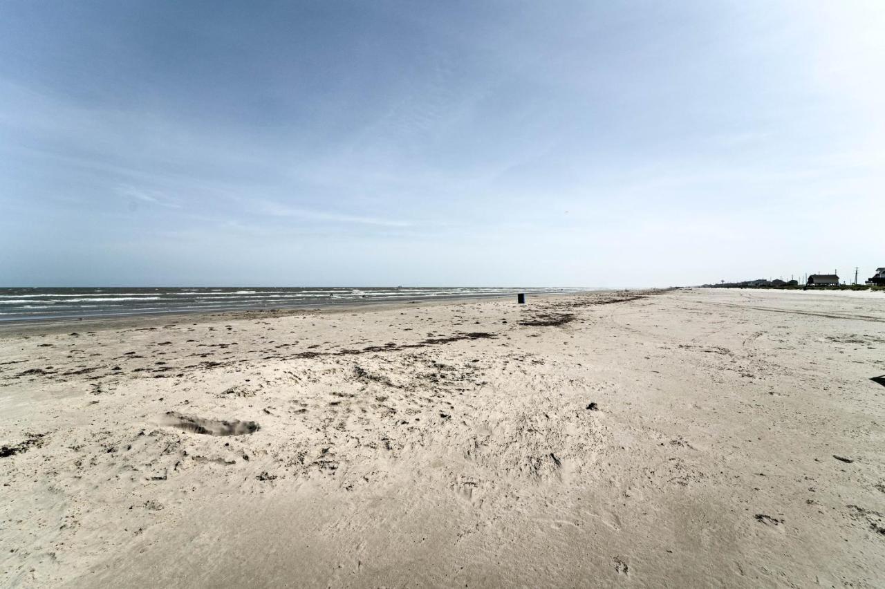 Oceanfront Galveston Home - Walk To Beach! מראה חיצוני תמונה