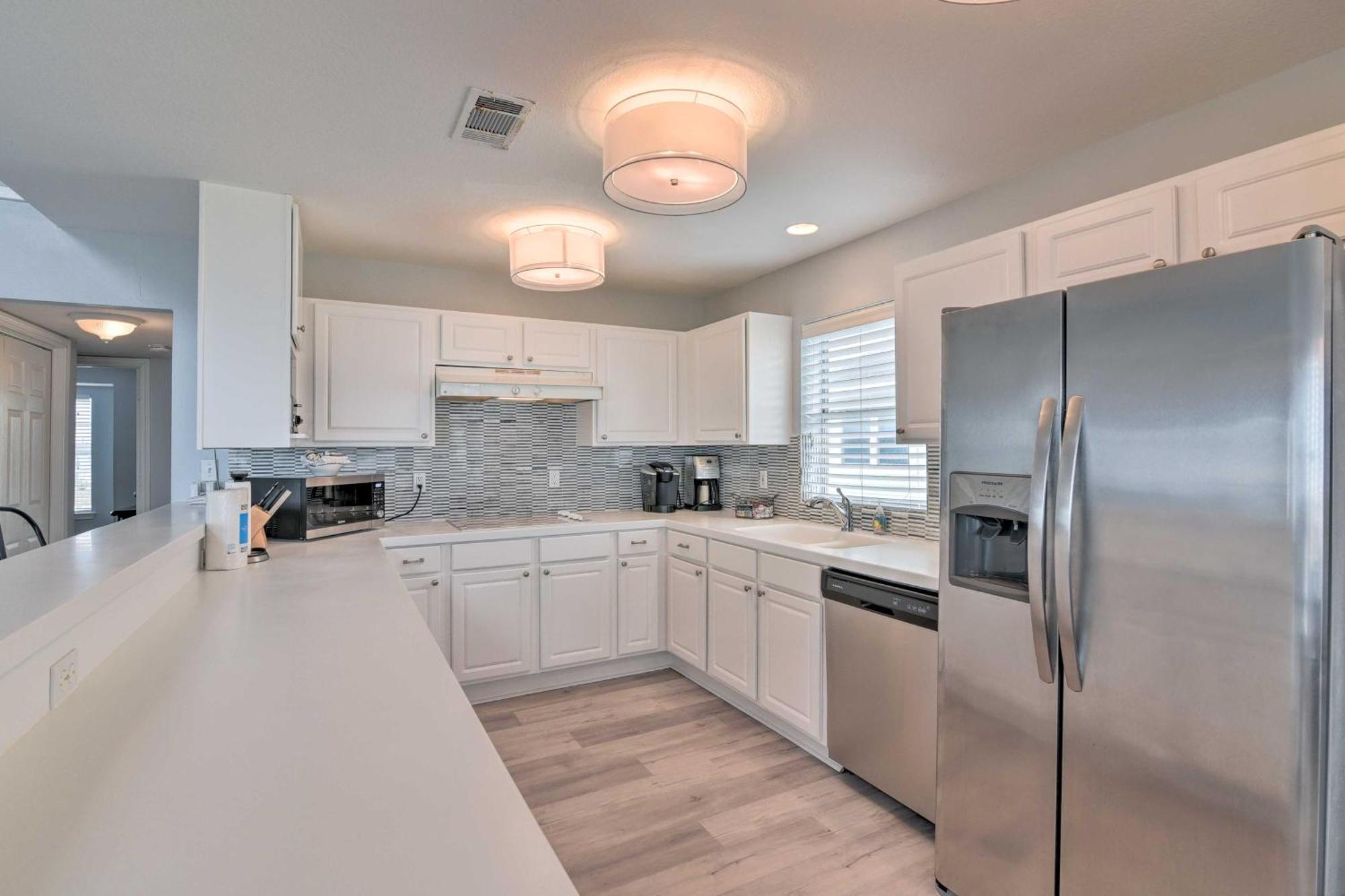 Oceanfront Galveston Home - Walk To Beach! מראה חיצוני תמונה