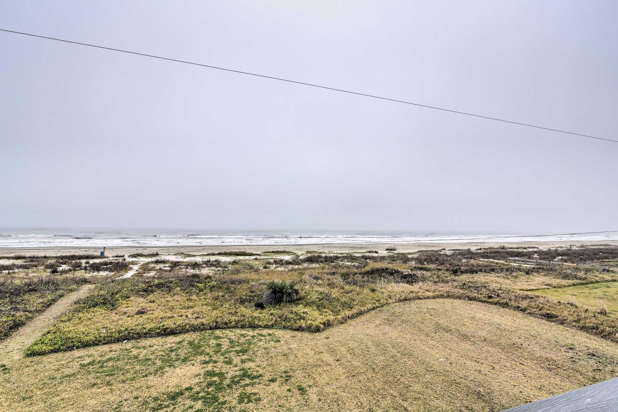 Oceanfront Galveston Home - Walk To Beach! מראה חיצוני תמונה