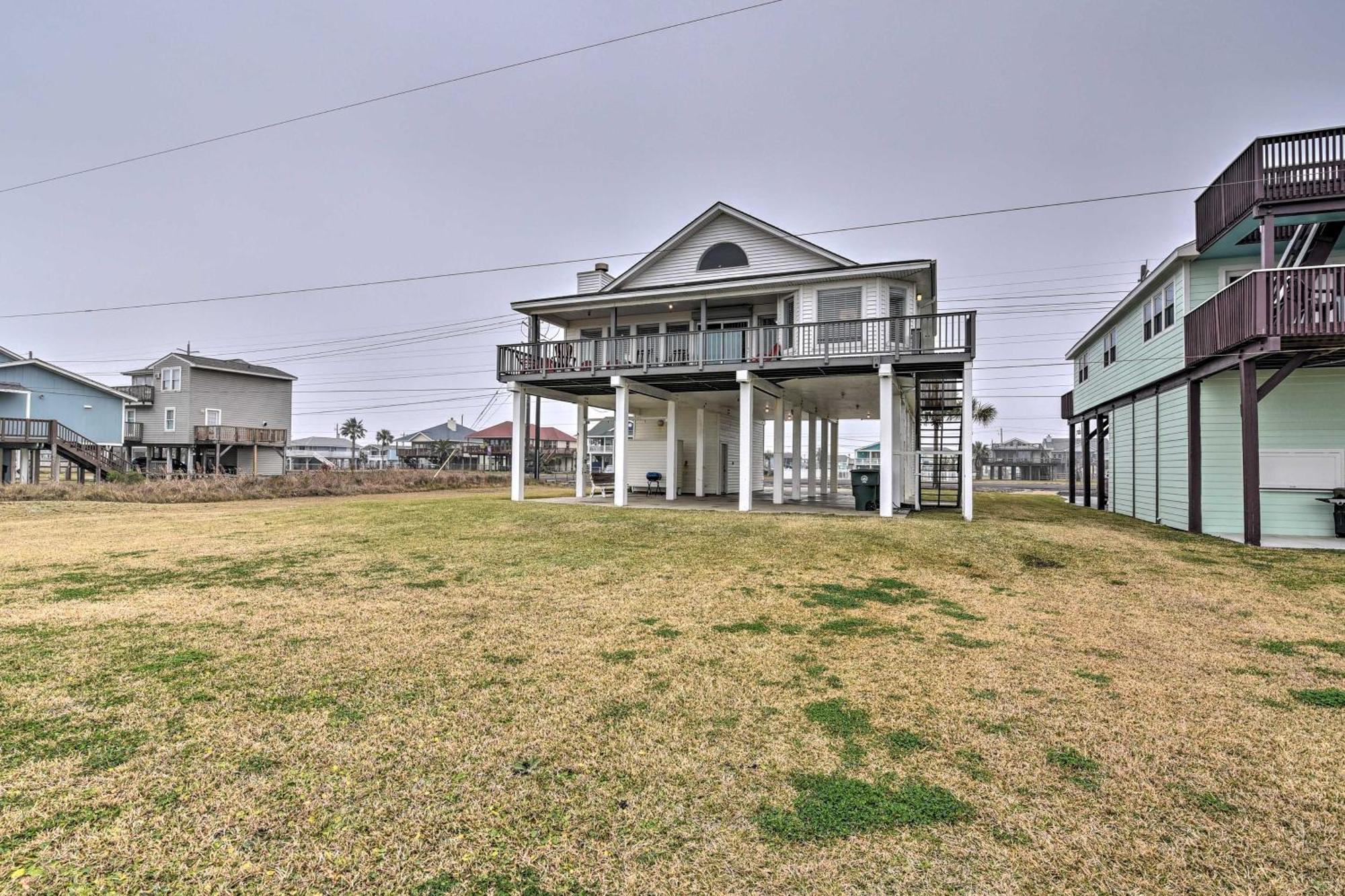 Oceanfront Galveston Home - Walk To Beach! מראה חיצוני תמונה